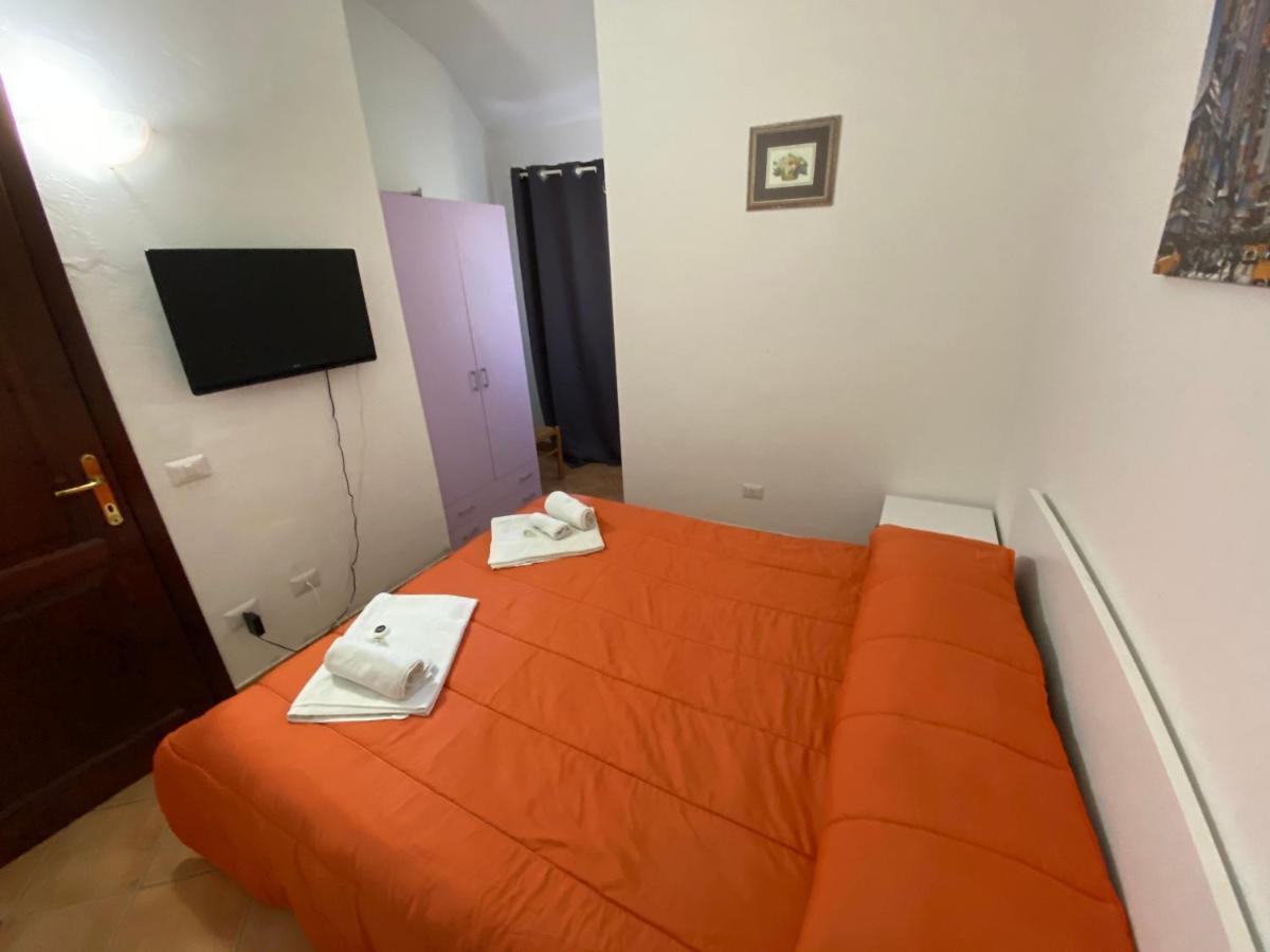 La Coccinella Al Mare Bed & Breakfast Сан Теодоро Екстериор снимка