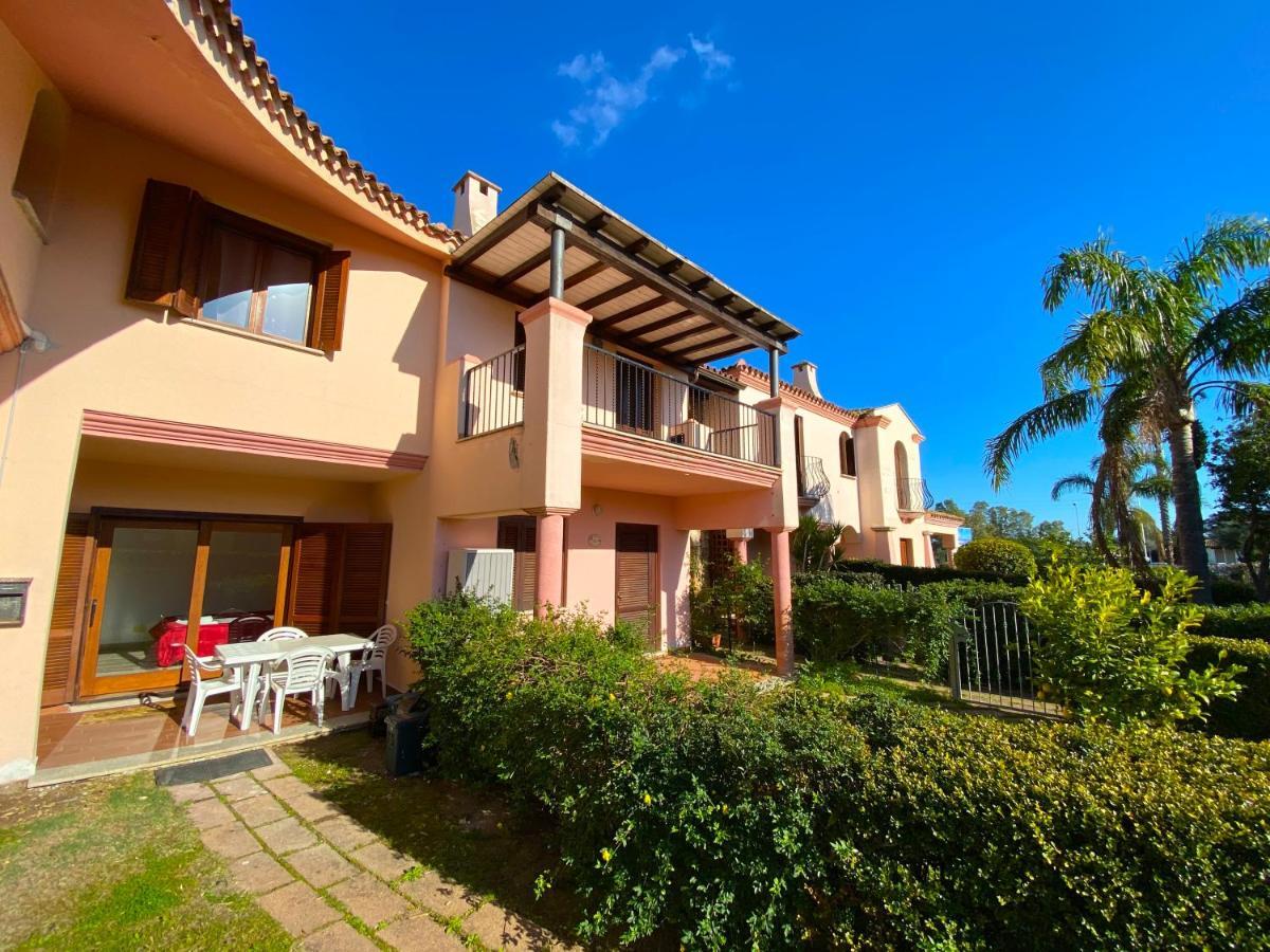 La Coccinella Al Mare Bed & Breakfast Сан Теодоро Екстериор снимка