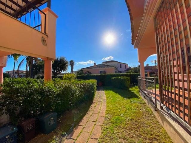 La Coccinella Al Mare Bed & Breakfast Сан Теодоро Екстериор снимка